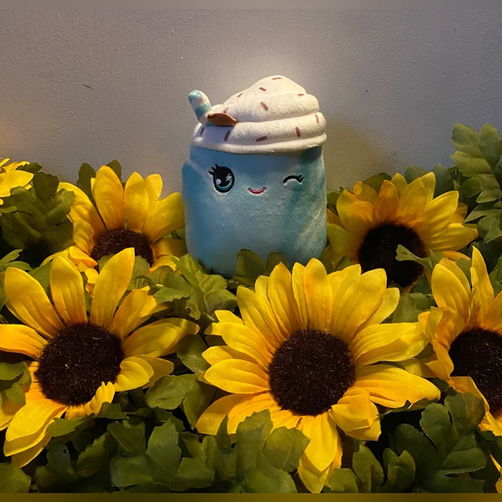 Scented Mystery Squad Mint Chocolate Chip Cookie Milkshake - 5 Inch Squishmallow